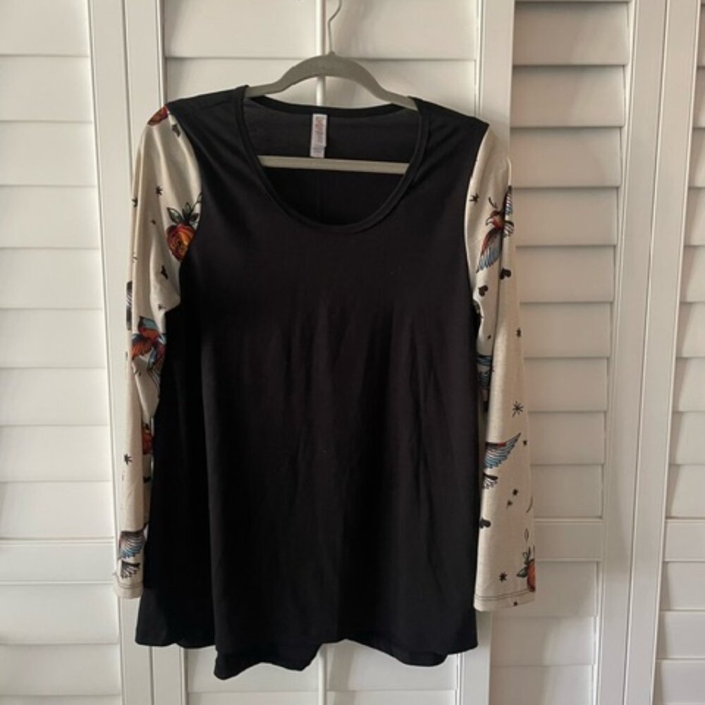 Lularoe Mixed Media Randy